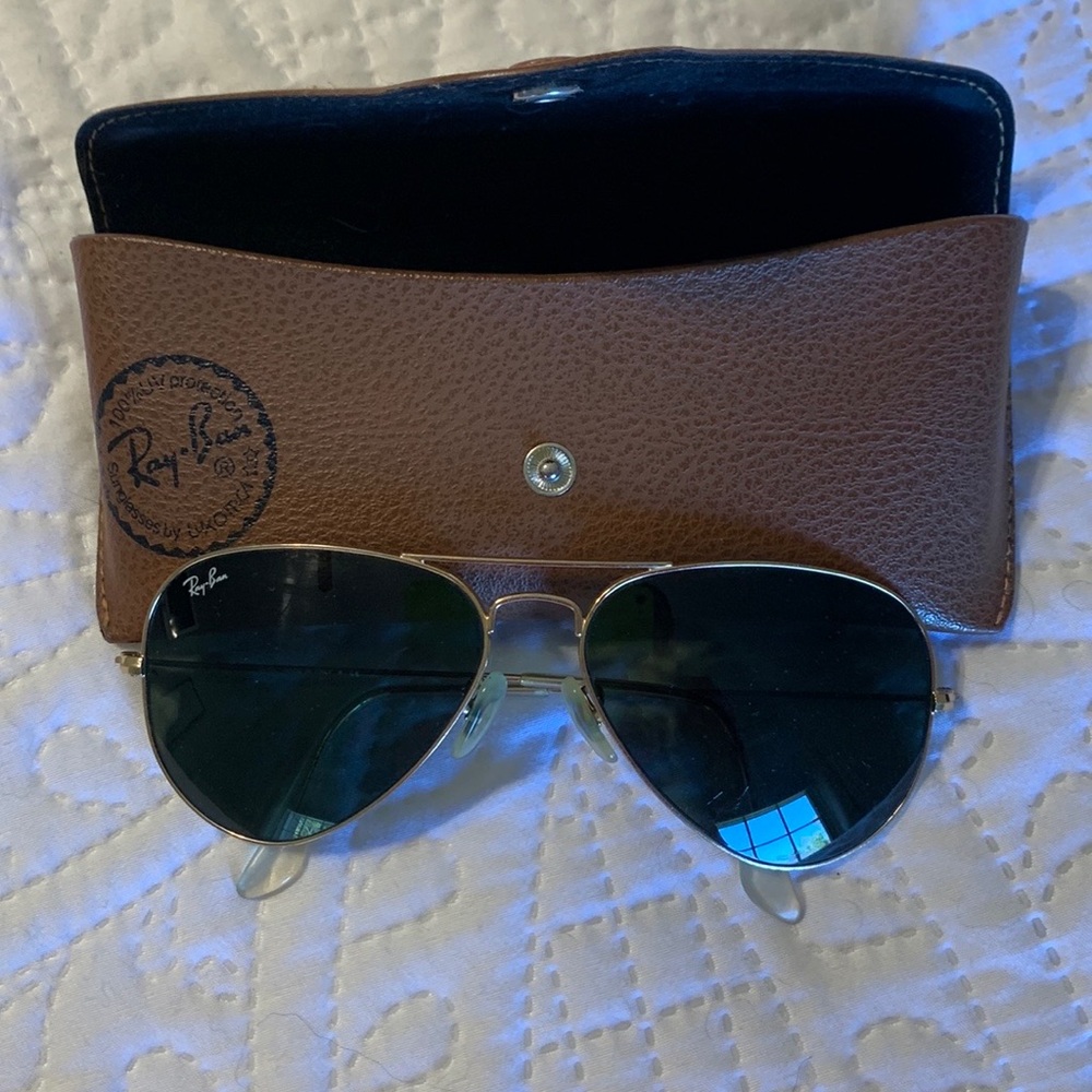 Ray Ban gold frame aviators